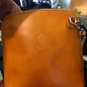 Vera pelle crossbody bag